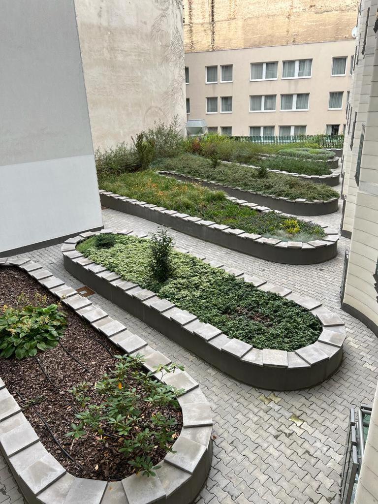 Palace Quarter 2 Peaceful Modern Central Top Floor Apartment Budapest Esterno foto